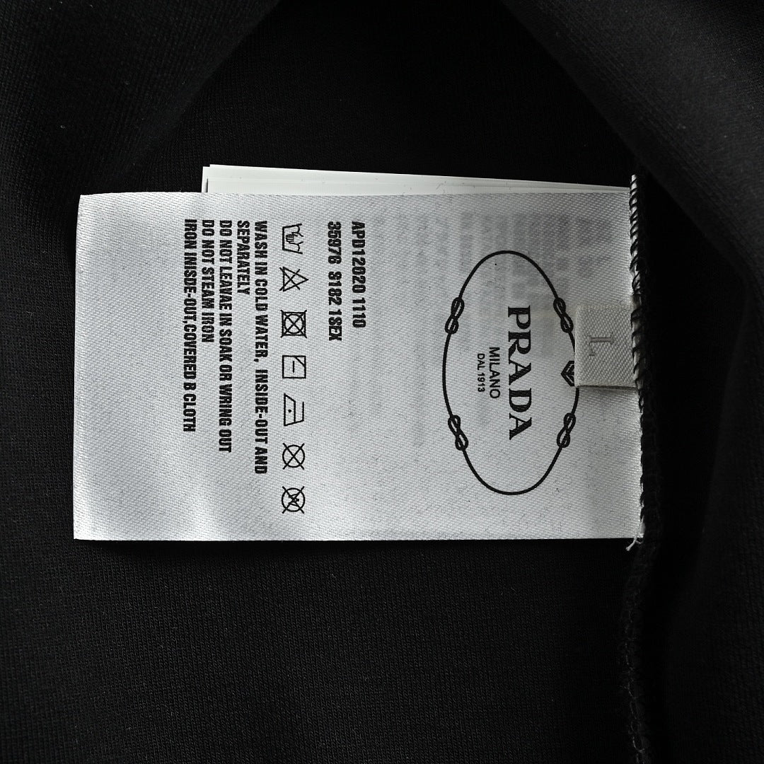 Prada Contrast-Pocket Crewneck Sweatshirt — Black
