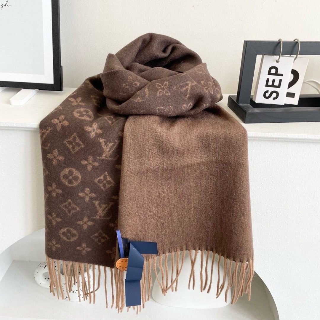 Louis Vuitton Wool Jacquard Monogram Scarf