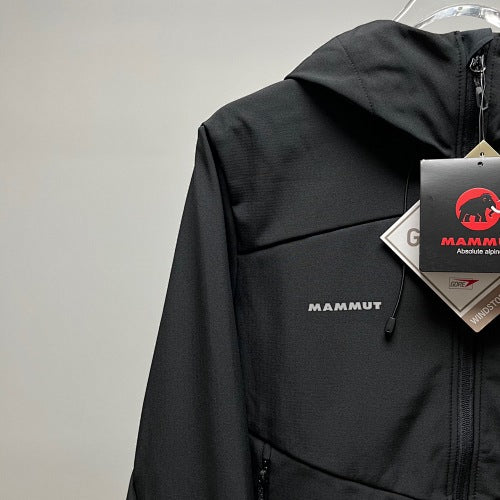 Mammut Hooded Softshell Jacket with Light Fleece Lining
