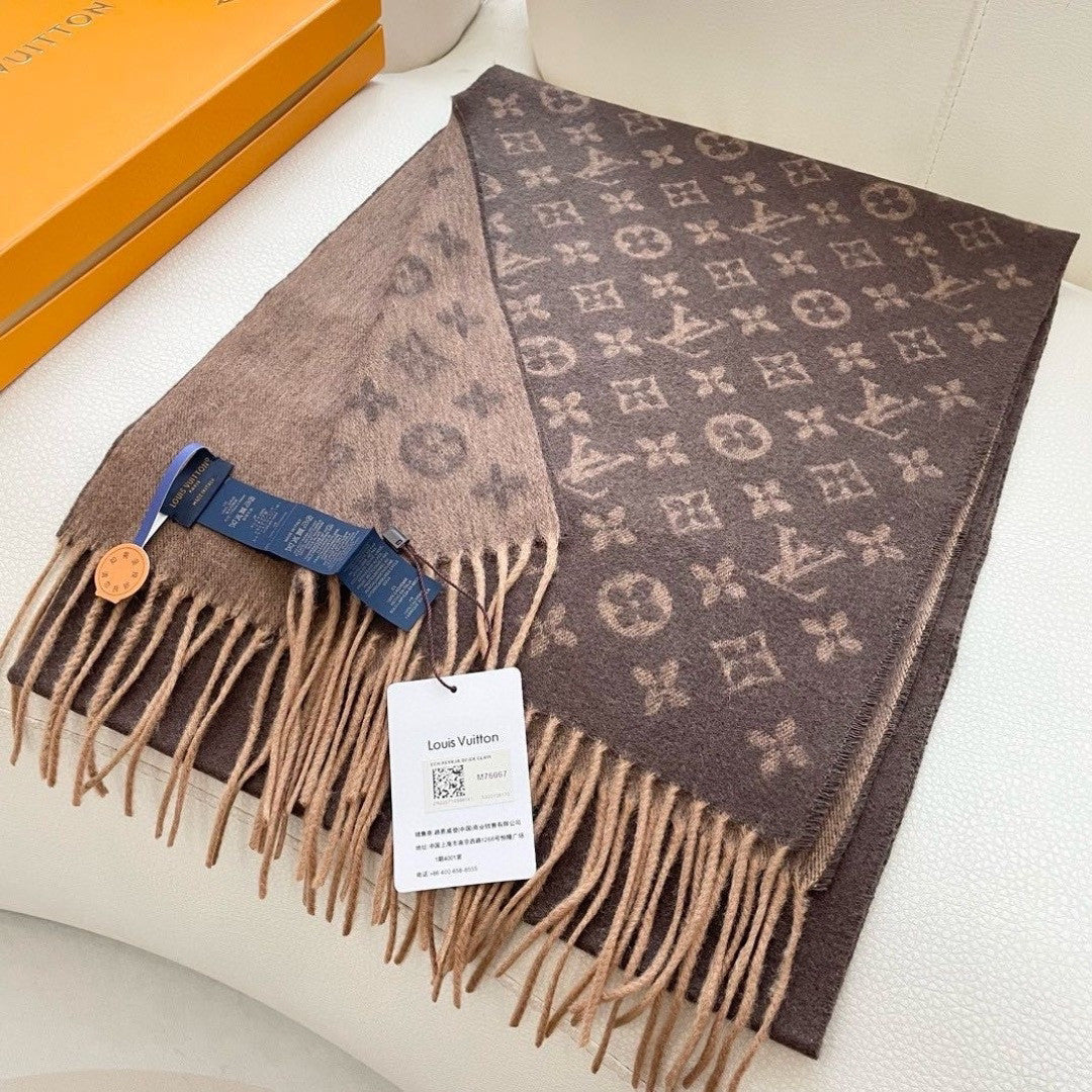 Louis Vuitton Wool Jacquard Monogram Scarf