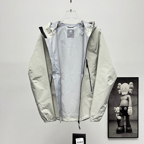 Mammut Hooded Softshell Jacket with Light Fleece Lining