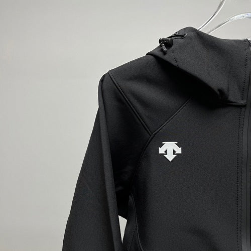Descente Solid-Color Hooded Shell Jacket