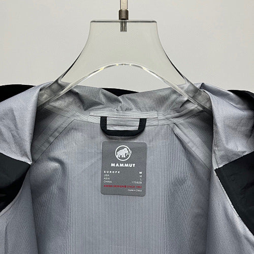 Mammut Hooded Softshell Jacket with Light Fleece Lining