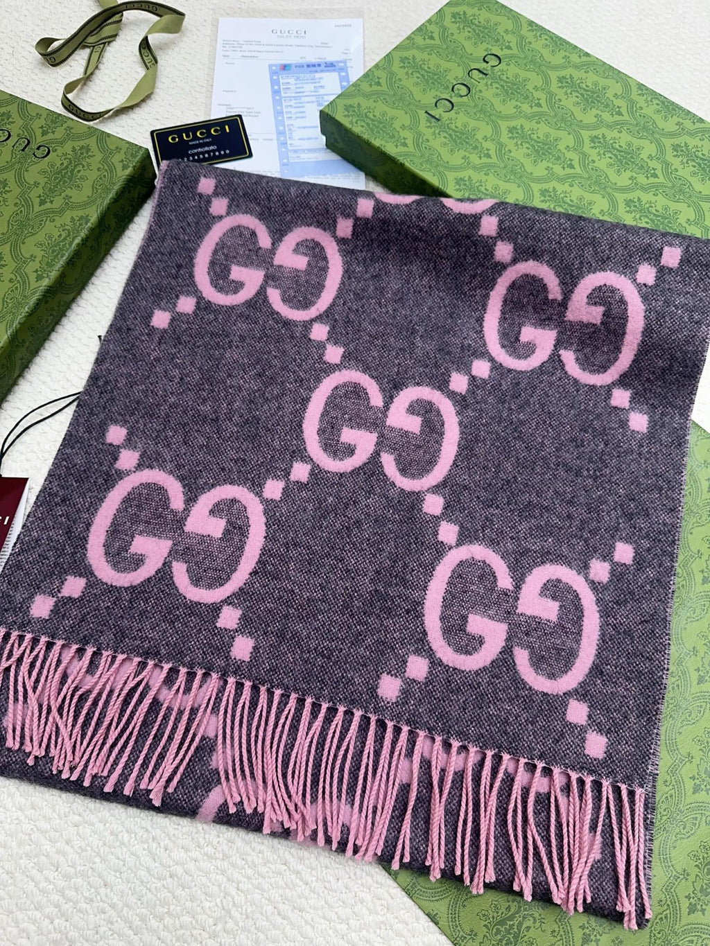 Gucci Reversible GG Jacquard Shawl – Wool-Silk Blend with Fringed Trim