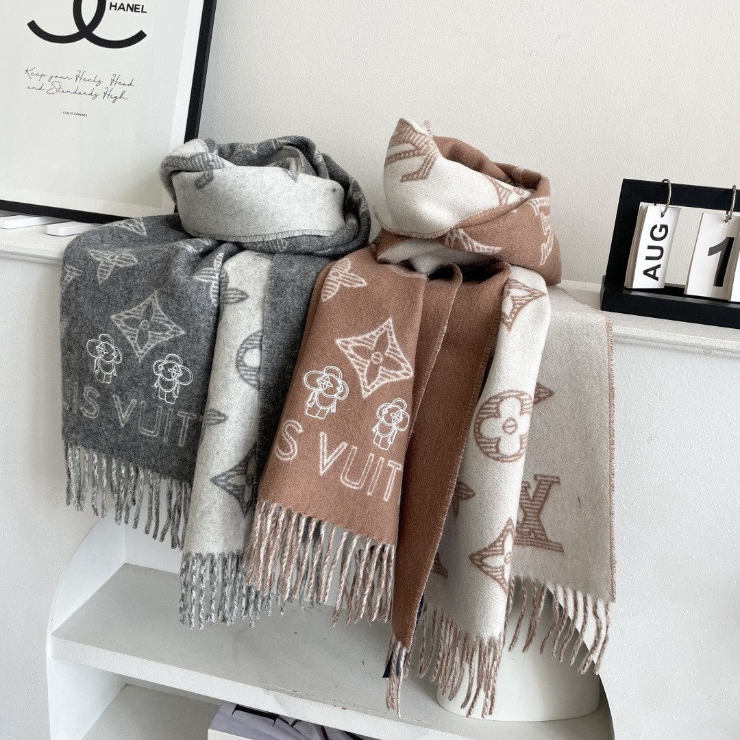Louis Vuitton Wool Jacquard Monogram Scarf