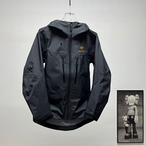 ARC'TERYX | Arc'teryx Alpha SV8 Hardshell Jacket