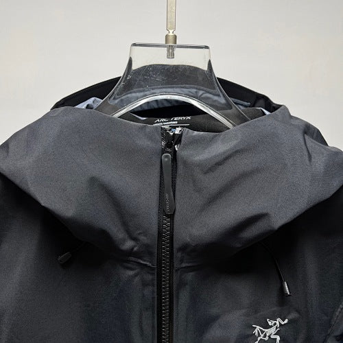 ARC'TERYX | Arc'teryx Alpha SV8 Hardshell Jacket