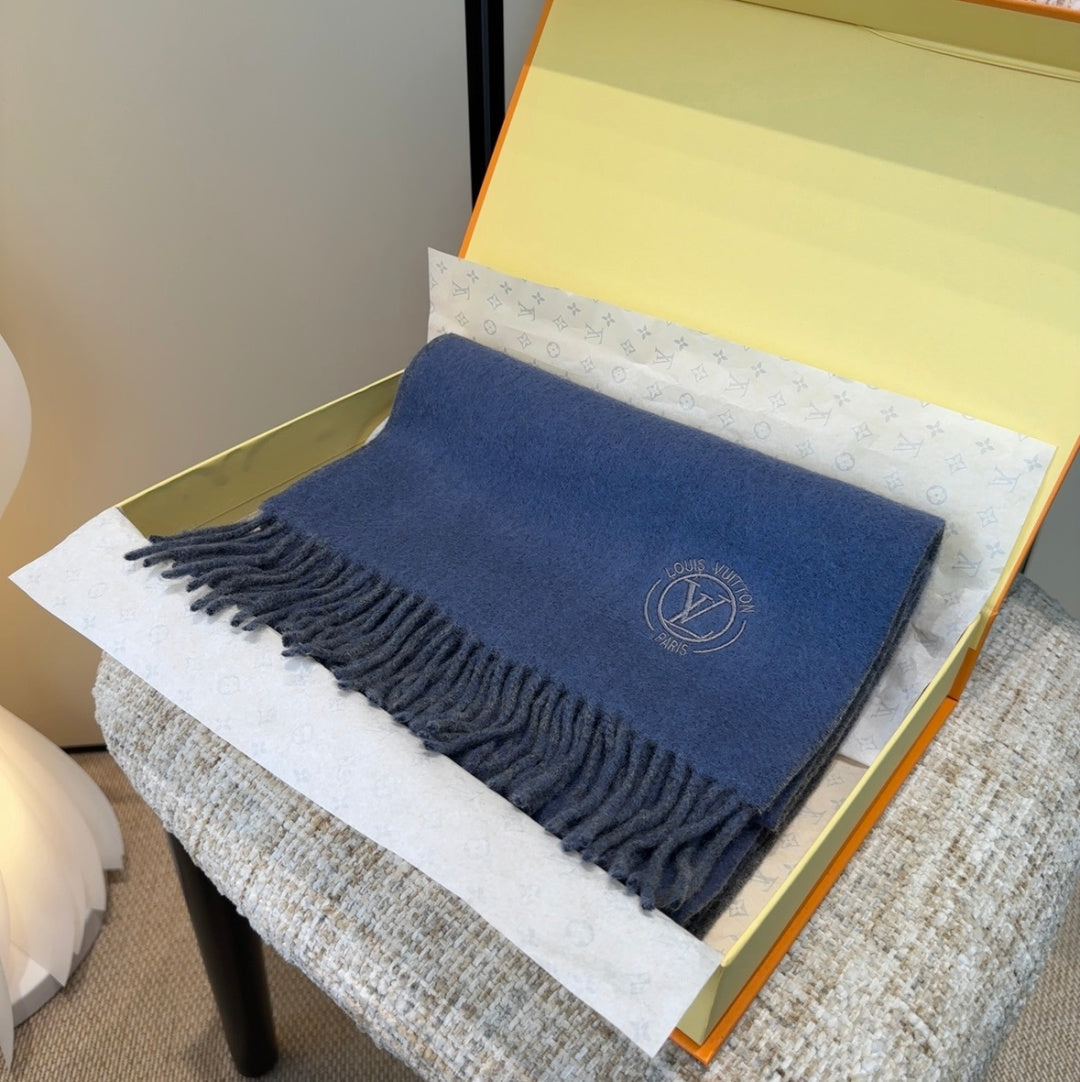 Louis Vuitton Wool Jacquard Monogram Scarf