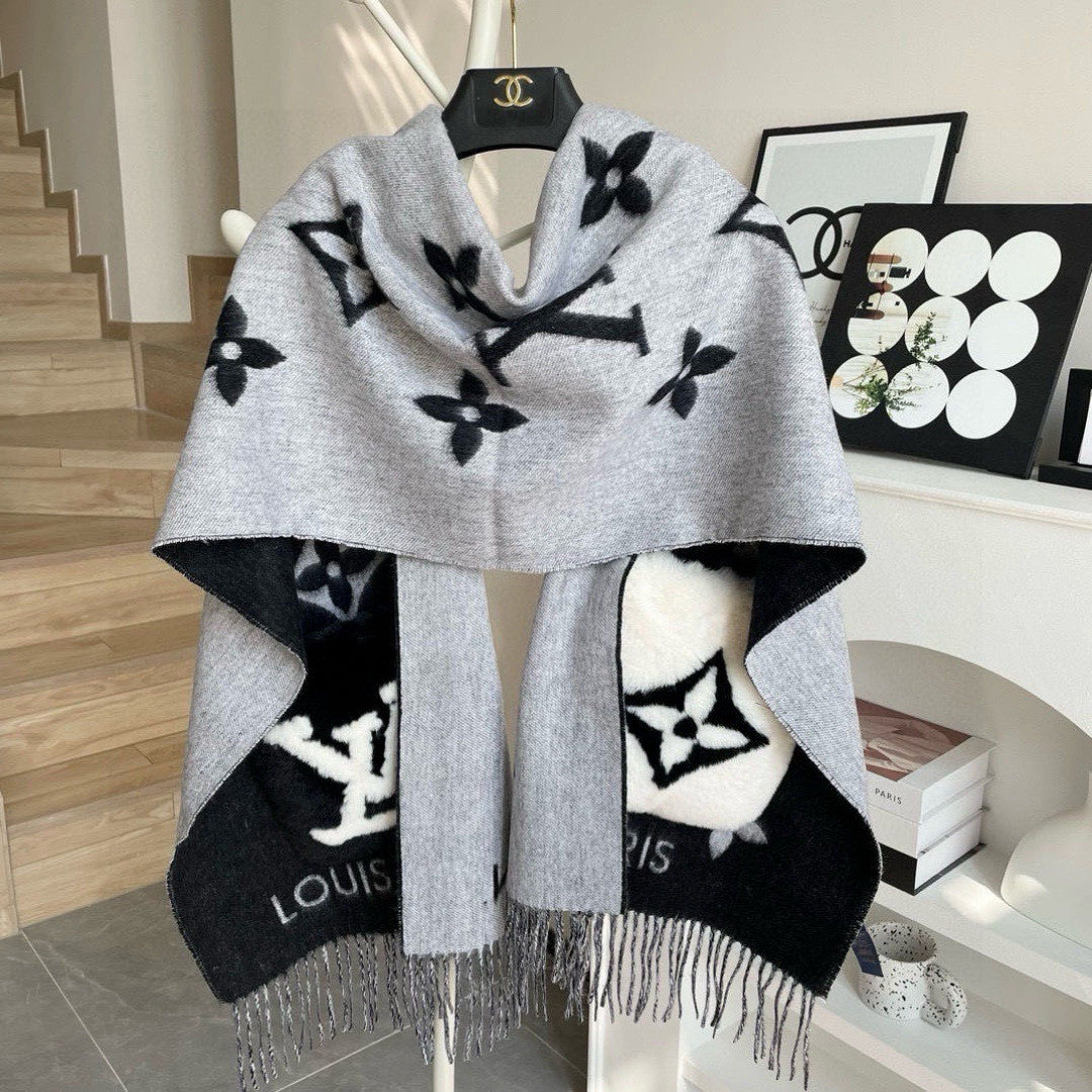 Louis Vuitton Wool Jacquard Monogram Scarf