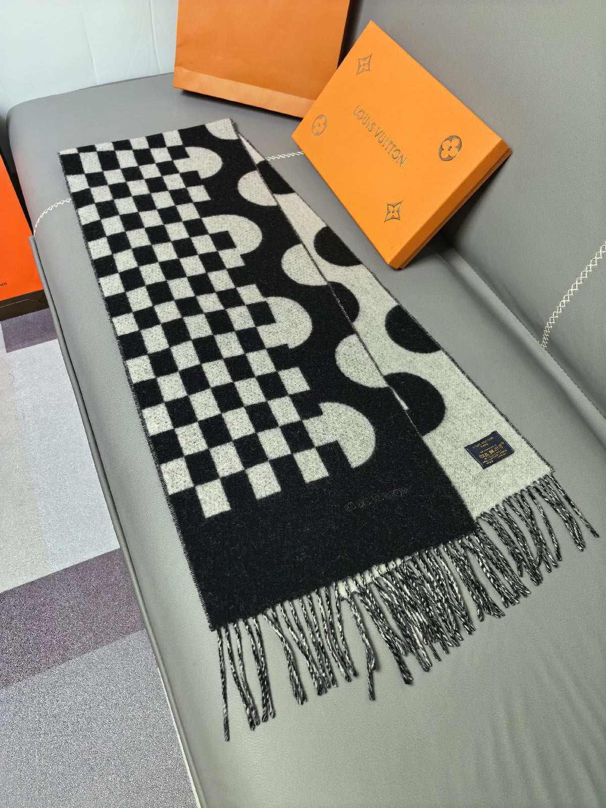 Louis Vuitton Wool Jacquard Monogram Scarf