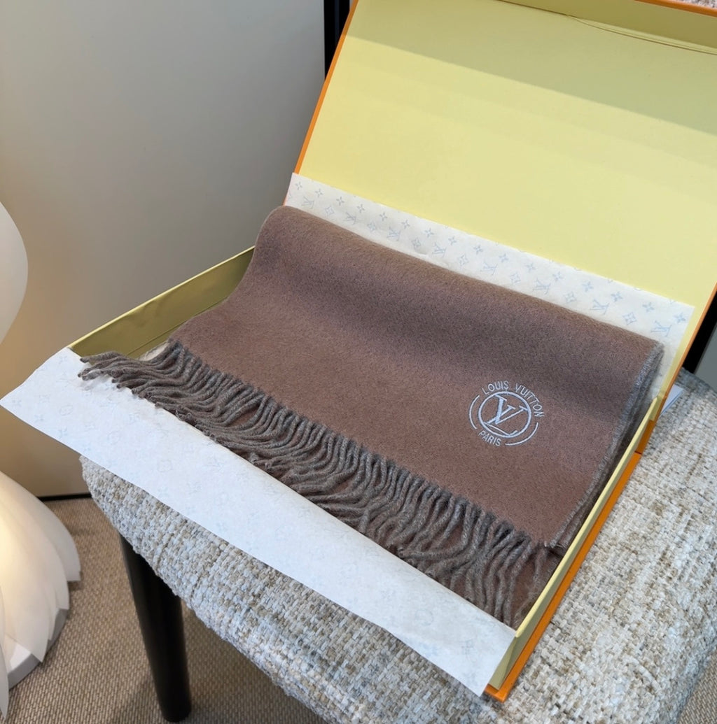Louis Vuitton Wool Jacquard Monogram Scarf