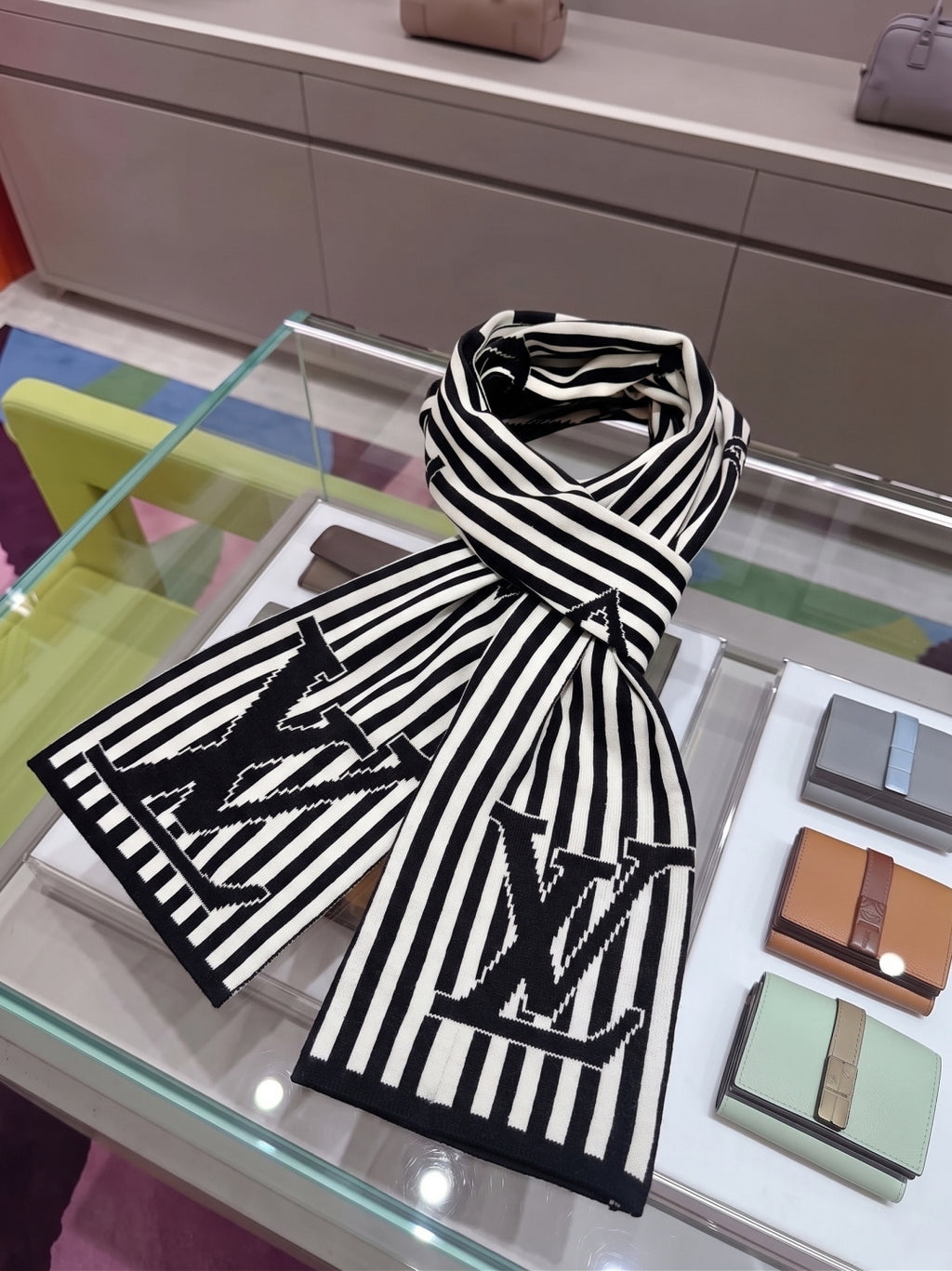Louis Vuitton Wool Jacquard Monogram Scarf