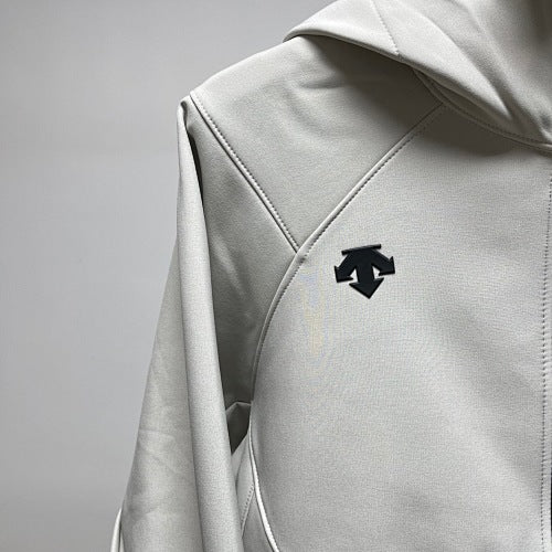 Descente Solid-Color Hooded Shell Jacket