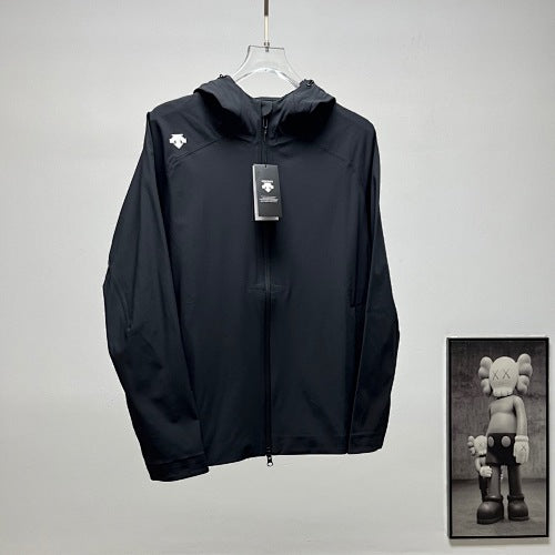 Descente Solid-Color Hooded Shell Jacket