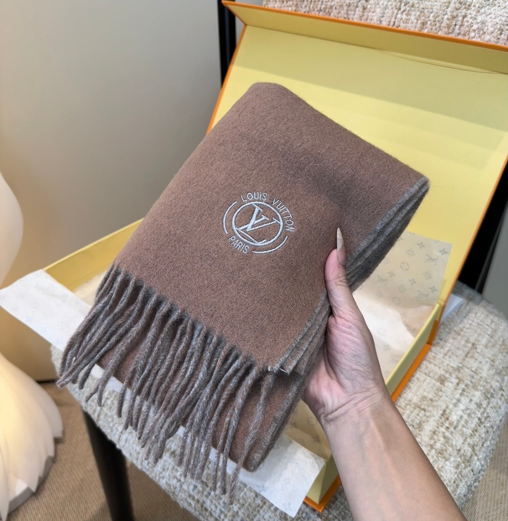 Louis Vuitton Wool Jacquard Monogram Scarf
