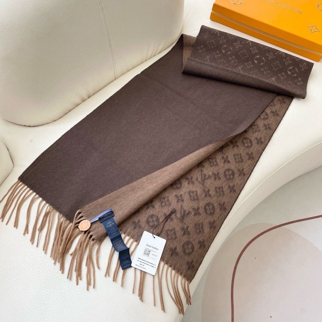 Louis Vuitton Wool Jacquard Monogram Scarf