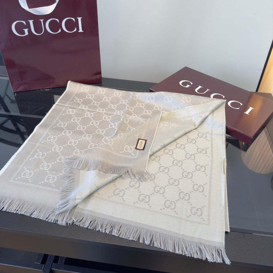 Gucci Reversible GG Jacquard Shawl – Wool-Silk Blend with Fringed Trim