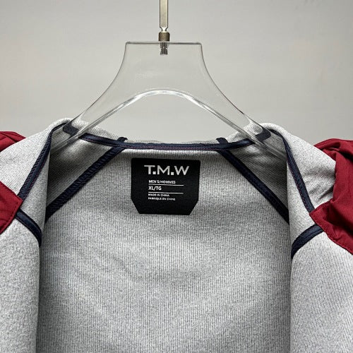 Descente Solid-Color Hooded Shell Jacket