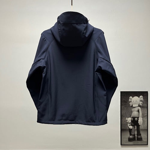 Descente Solid-Color Hooded Shell Jacket