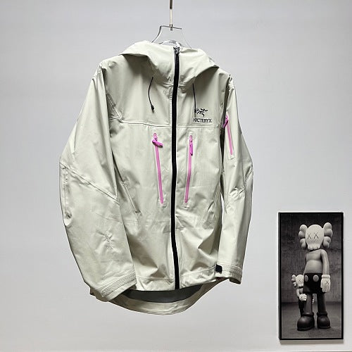 ARC'TERYX | Arc'teryx Alpha SV8 Hardshell Jacket