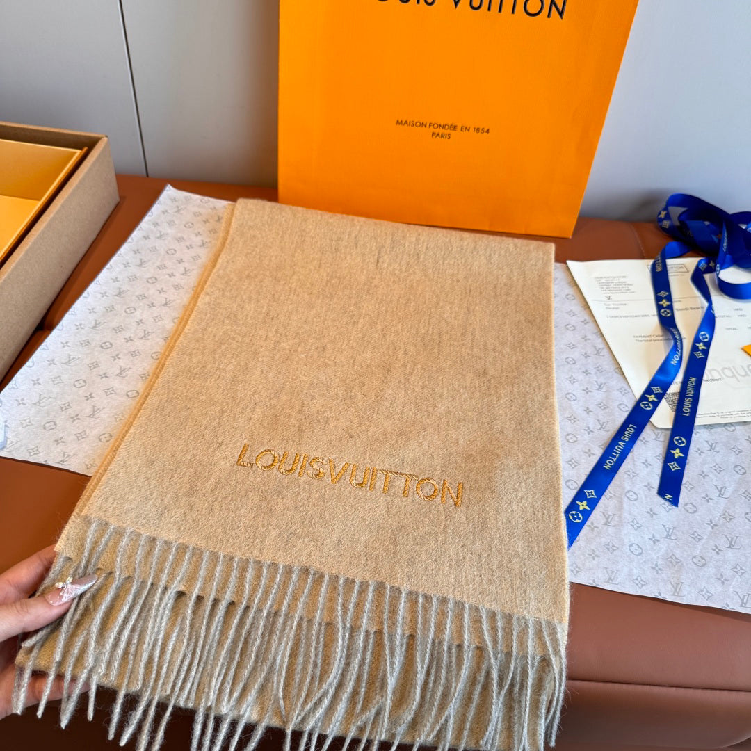 Louis Vuitton Wool Jacquard Monogram Scarf