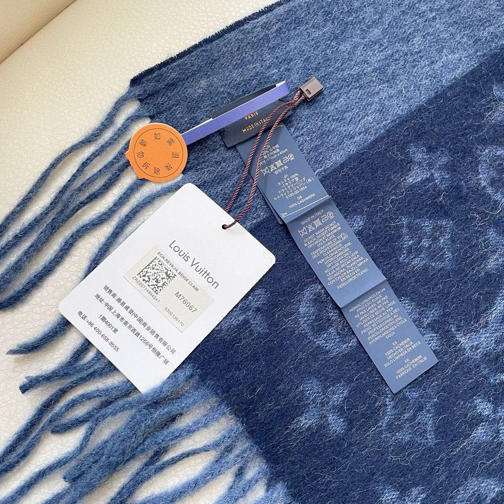 Louis Vuitton Wool Jacquard Monogram Scarf