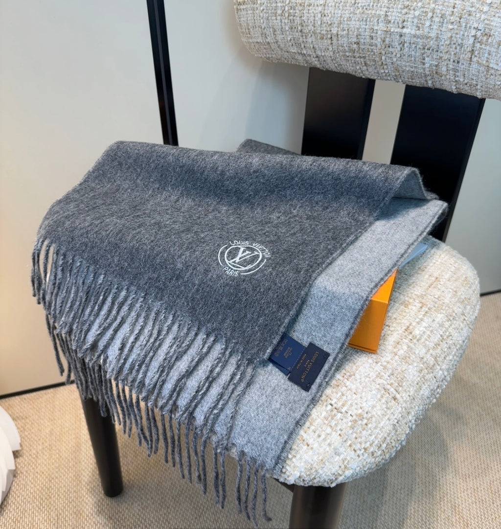 Louis Vuitton Wool Jacquard Monogram Scarf