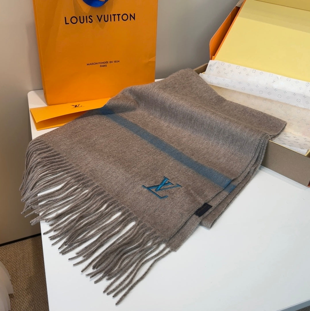 Louis Vuitton Wool Jacquard Monogram Scarf