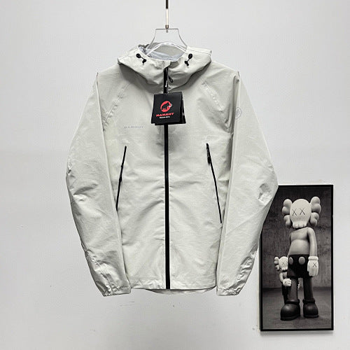 Mammut Hooded Softshell Jacket with Light Fleece Lining