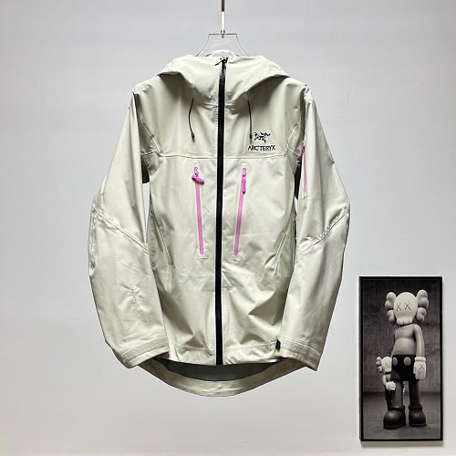 ARC'TERYX | Arc'teryx Alpha SV8 Hardshell Jacket
