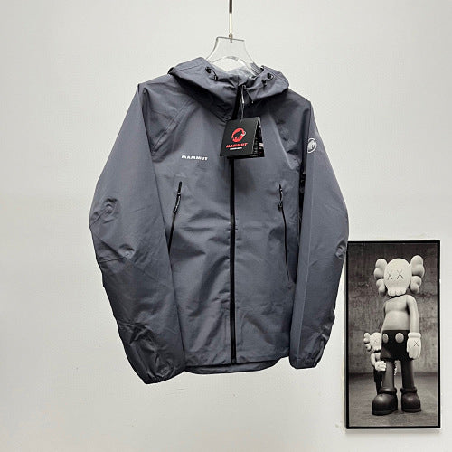 Mammut Hooded Softshell Jacket with Light Fleece Lining
