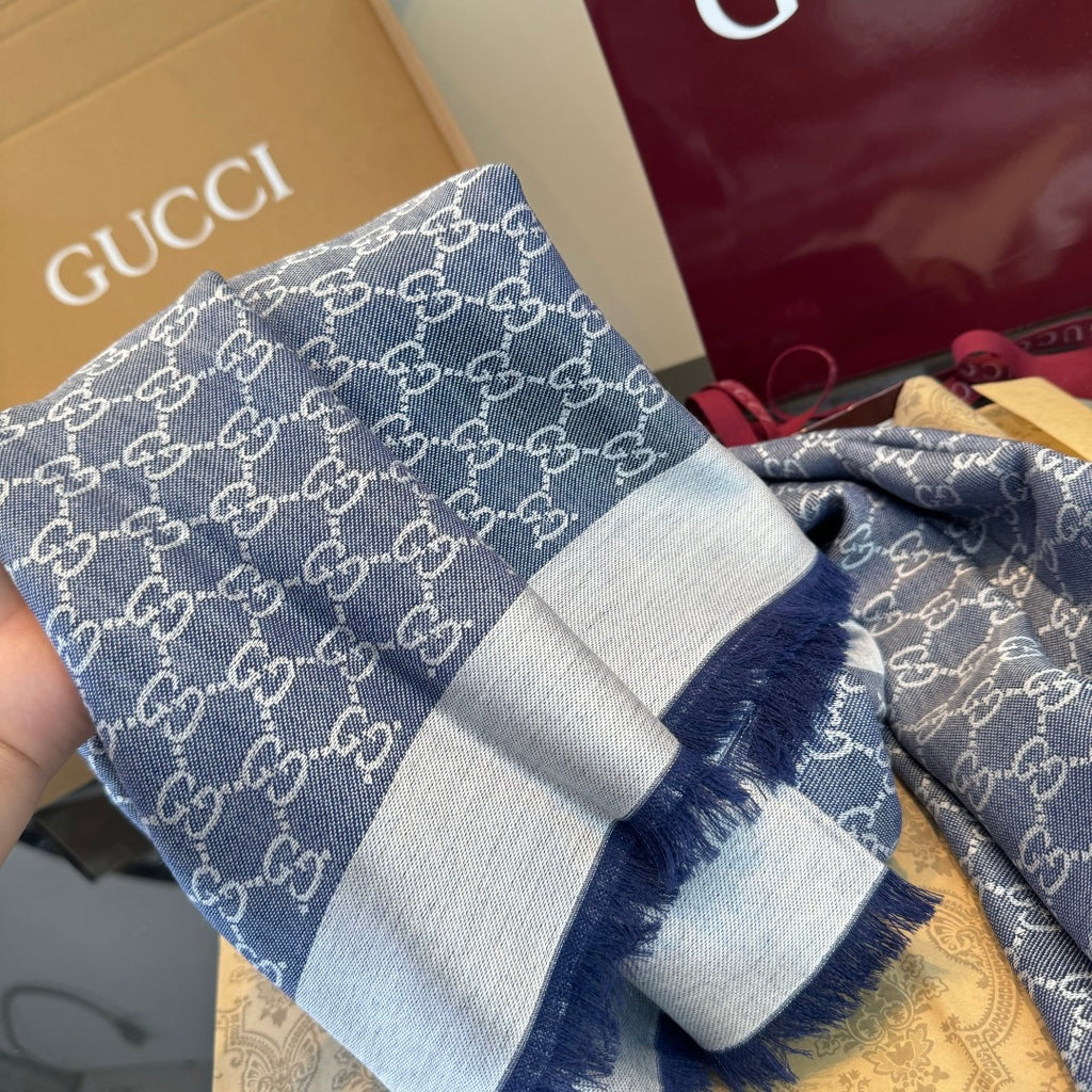 Gucci Reversible GG Jacquard Shawl – Wool-Silk Blend with Fringed Trim