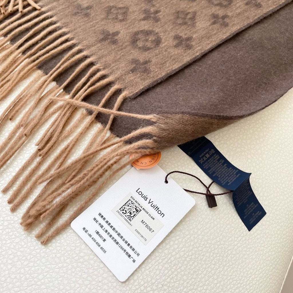 Louis Vuitton Wool Jacquard Monogram Scarf