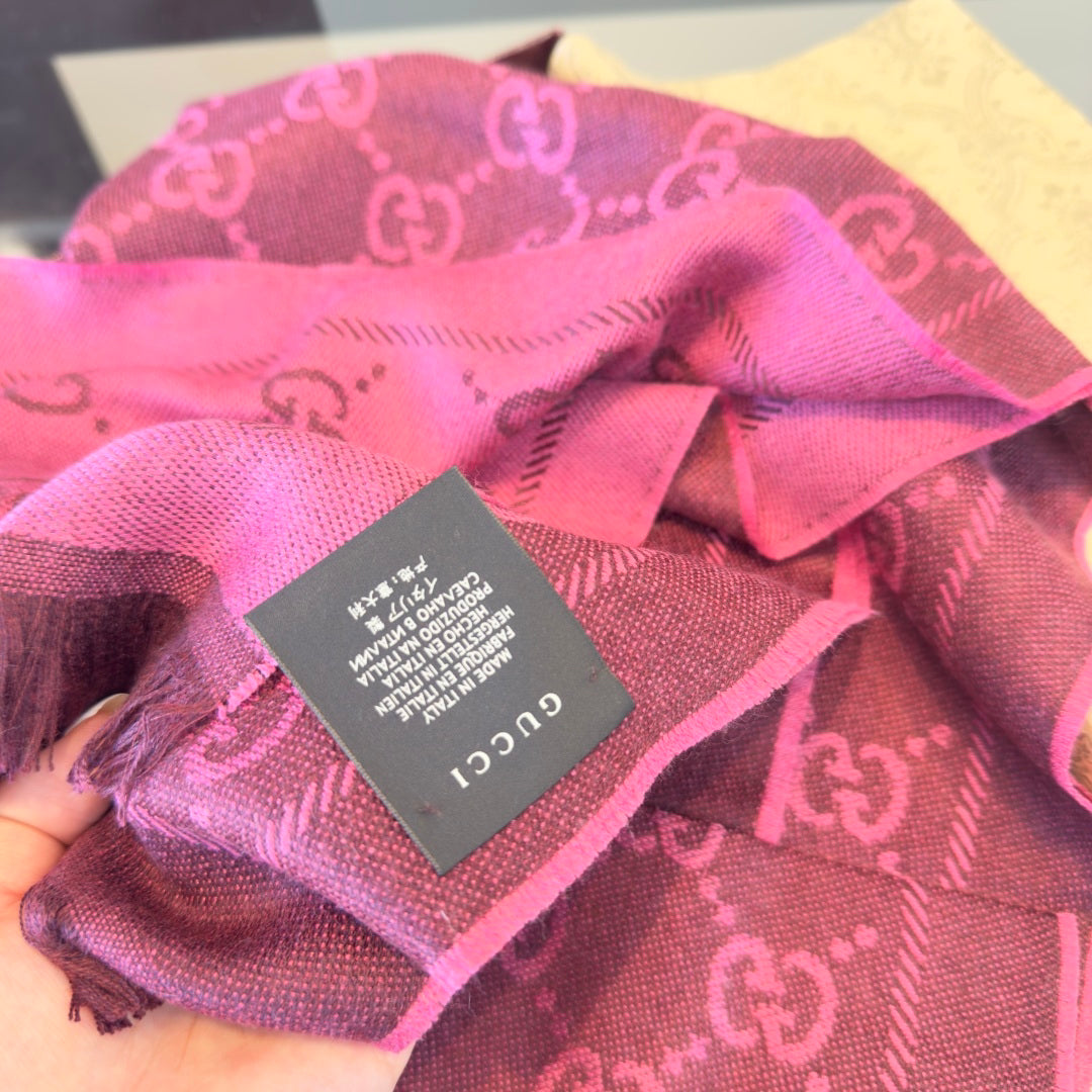 Gucci Reversible GG Jacquard Shawl – Wool-Silk Blend with Fringed Trim, Made in Italy, Unisex