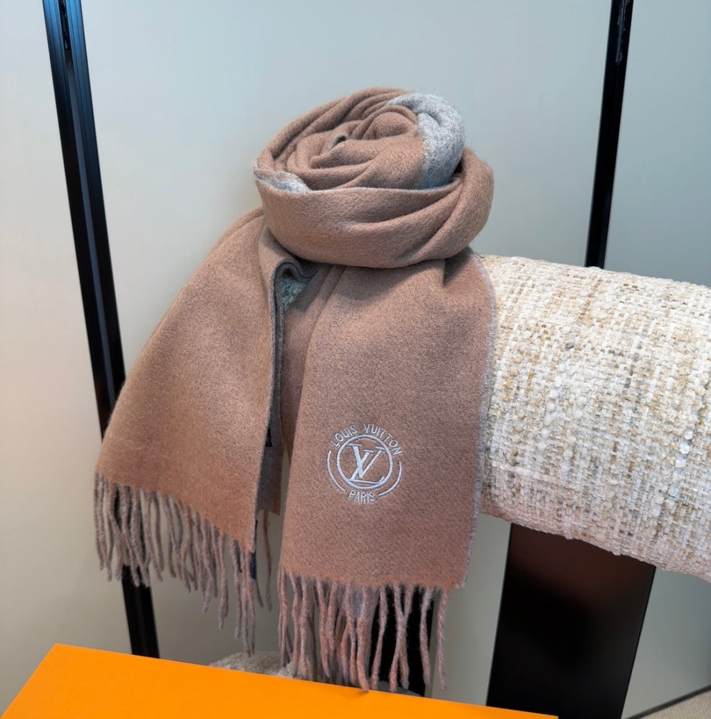 Louis Vuitton Wool Jacquard Monogram Scarf