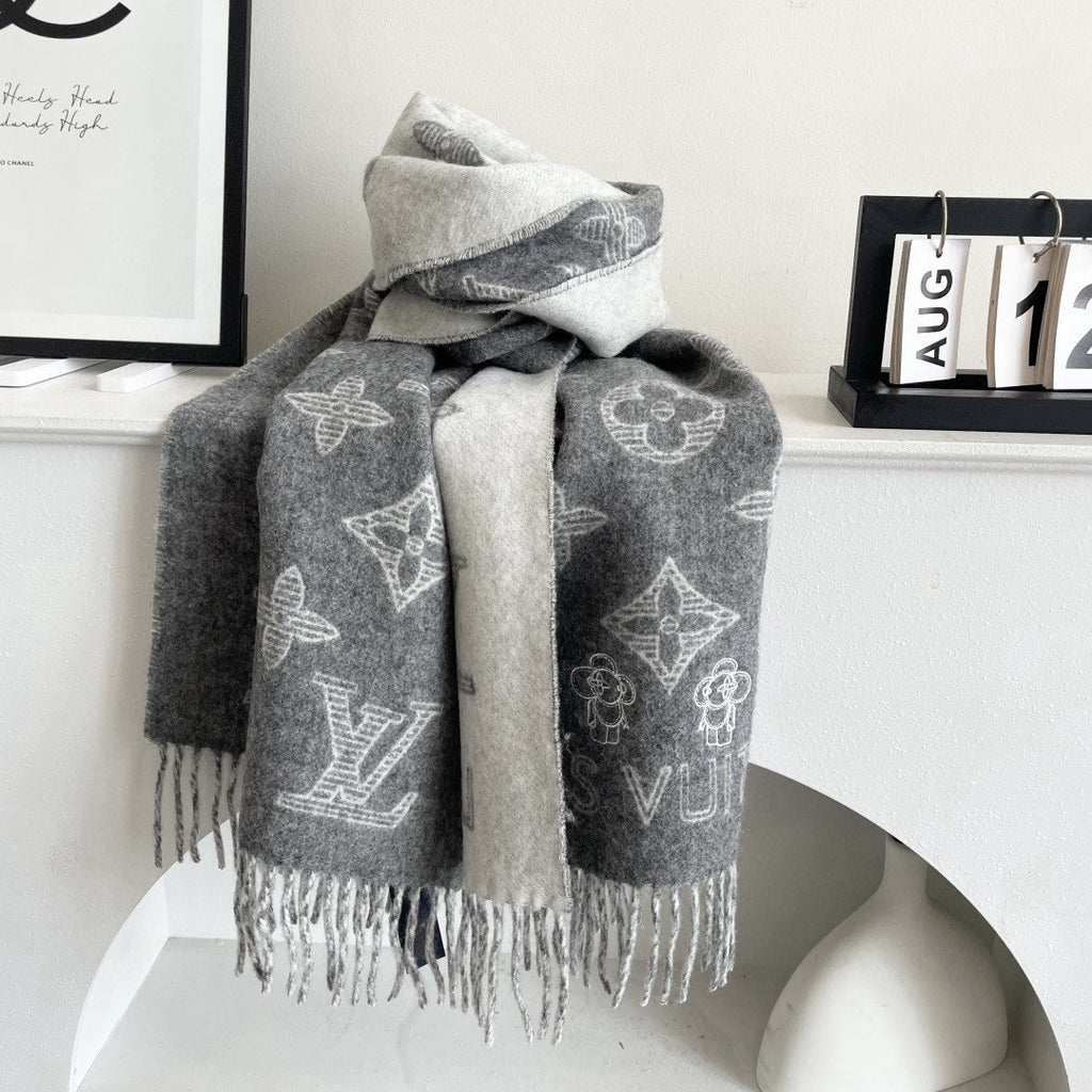 Louis Vuitton Wool Jacquard Monogram Scarf