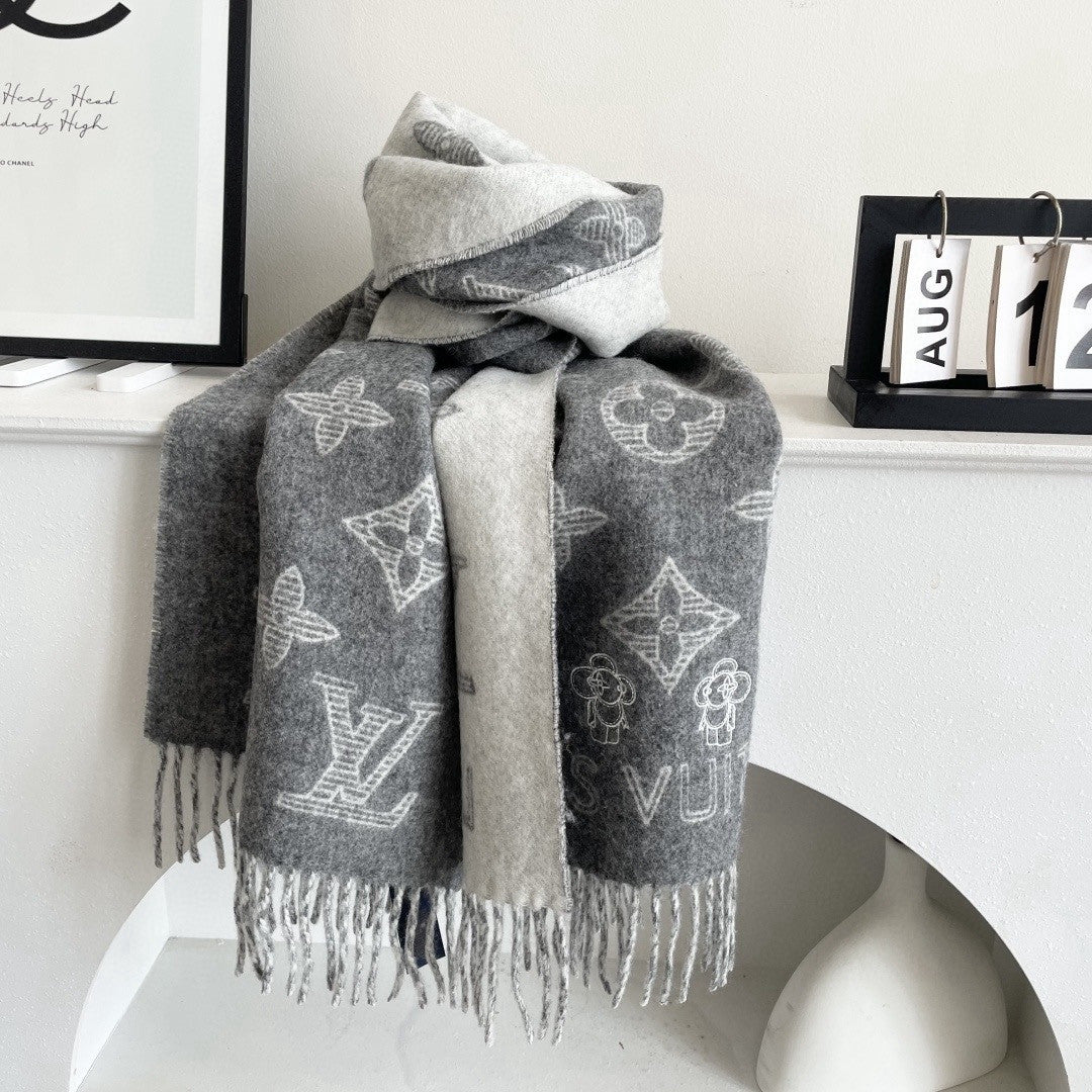 Louis Vuitton Wool Jacquard Monogram Scarf