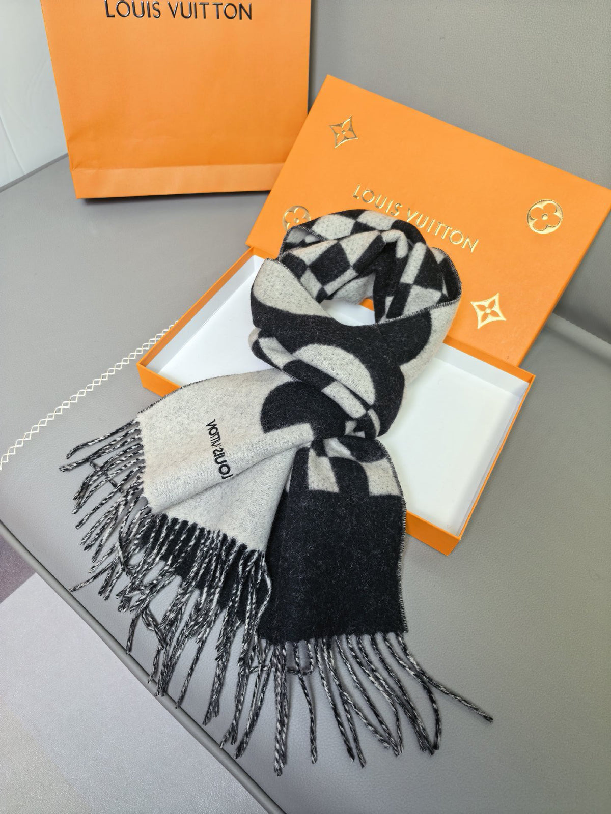 Louis Vuitton Wool Jacquard Monogram Scarf