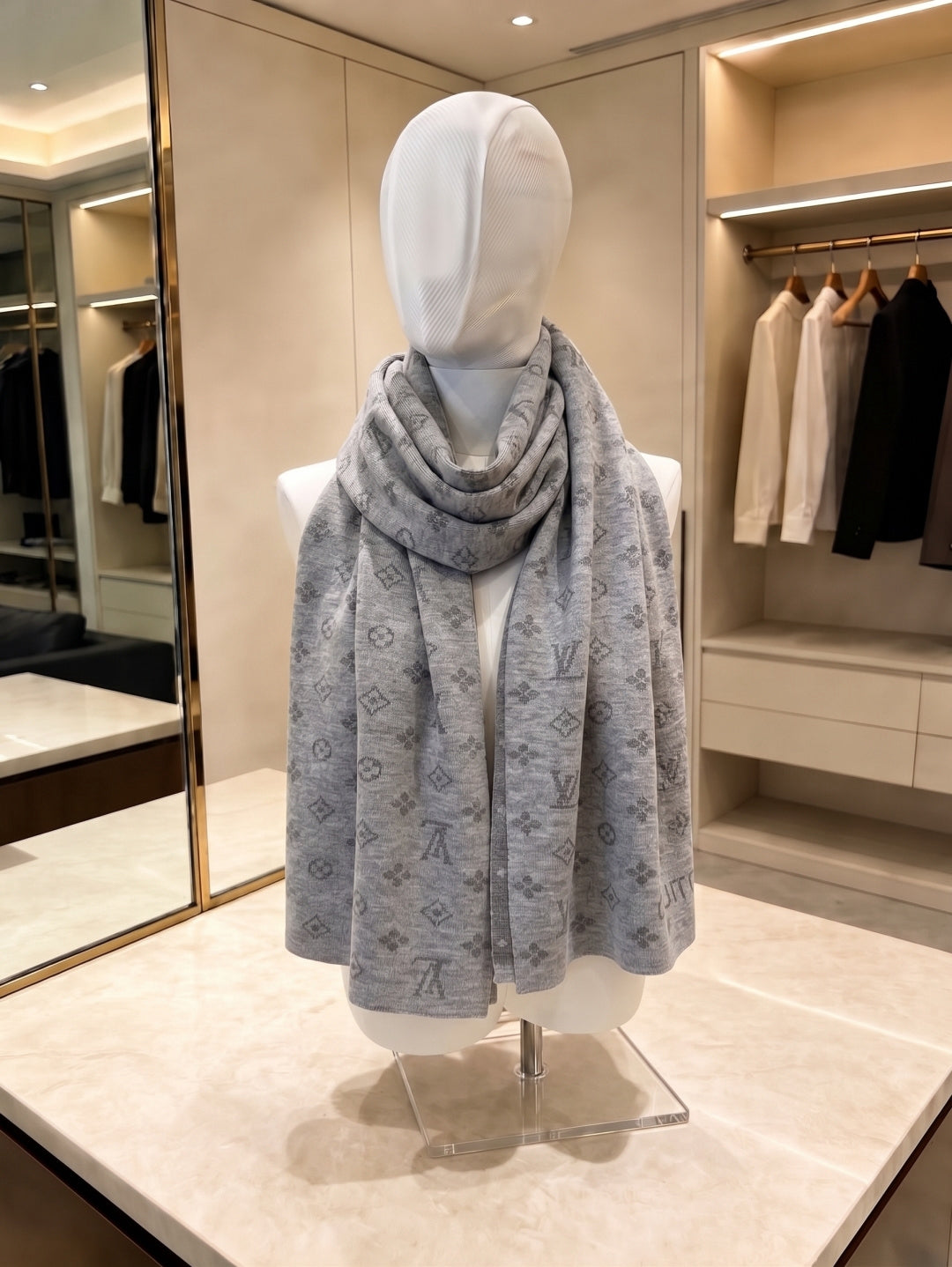 Louis Vuitton Wool Jacquard Monogram Scarf