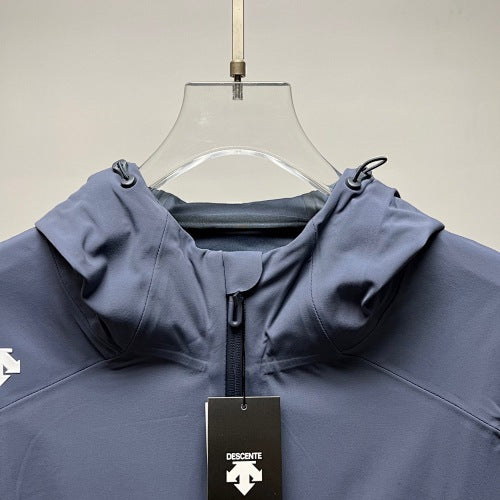 Descente Solid-Color Hooded Shell Jacket