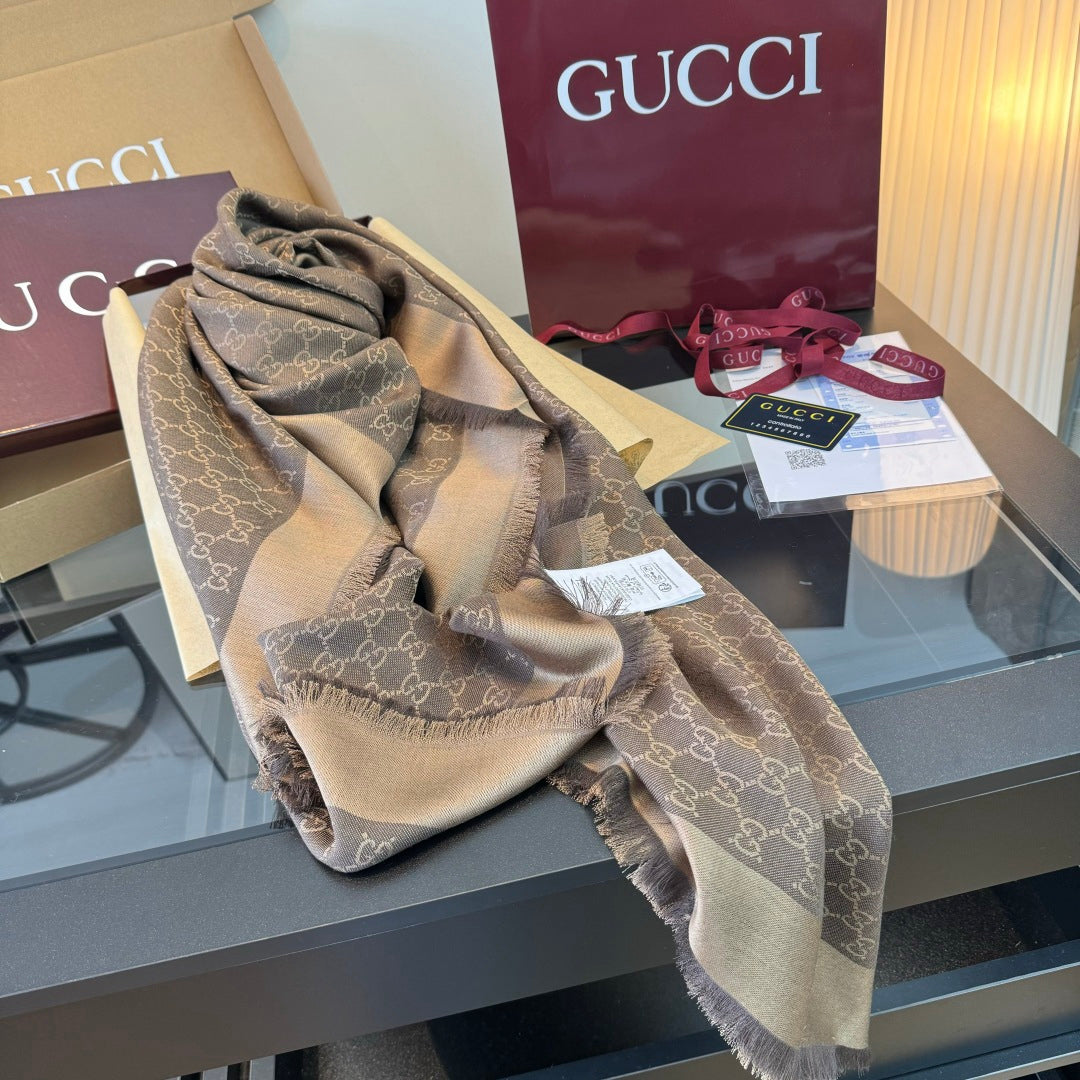 Gucci Reversible GG Jacquard Shawl – Wool-Silk Blend with Fringed Trim