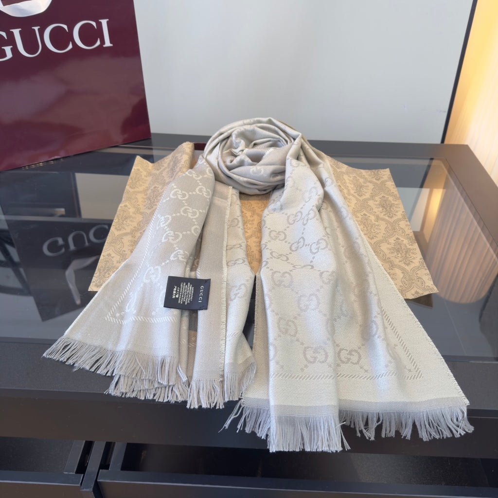 Gucci Reversible GG Jacquard Shawl – Wool-Silk Blend with Fringed Trim