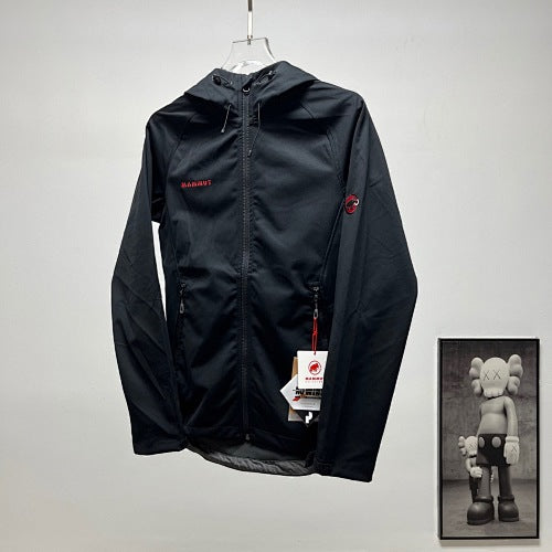 Mammut Hooded Softshell Jacket with Light Fleece Lining