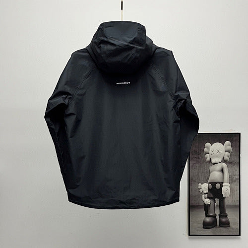 Mammut Hooded Softshell Jacket with Light Fleece Lining
