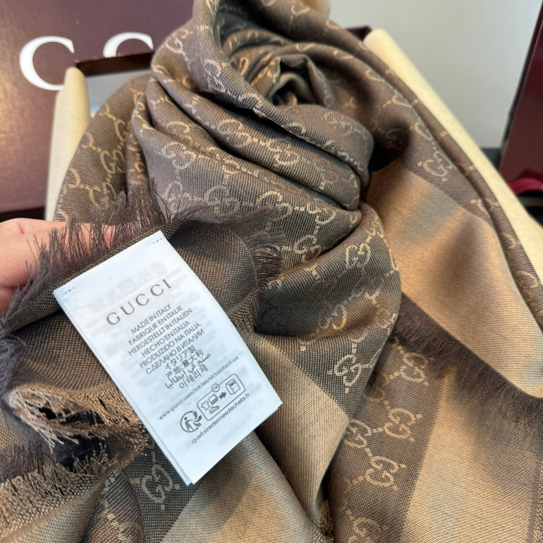 Gucci Reversible GG Jacquard Shawl – Wool-Silk Blend with Fringed Trim