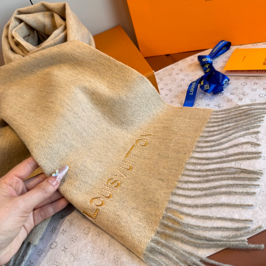 Louis Vuitton Wool Jacquard Monogram Scarf