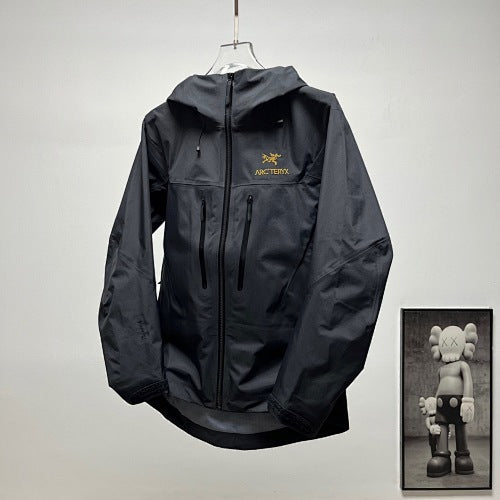 ARC'TERYX | Arc'teryx Alpha SV8 Hardshell Jacket