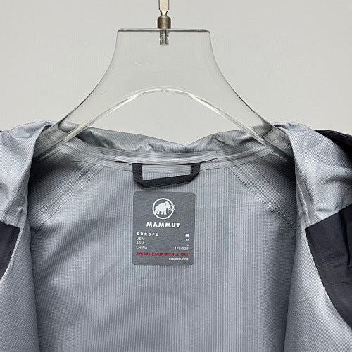 Mammut Hooded Softshell Jacket with Light Fleece Lining