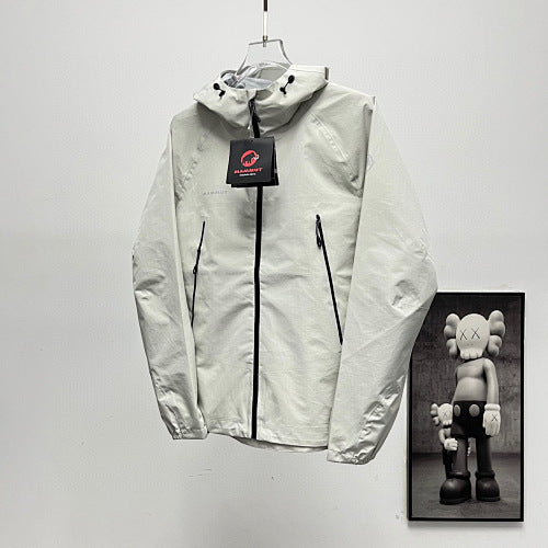 Mammut Hooded Softshell Jacket with Light Fleece Lining