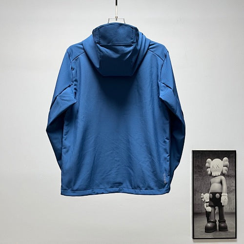 Mammut Hooded Softshell Jacket with Light Fleece Lining